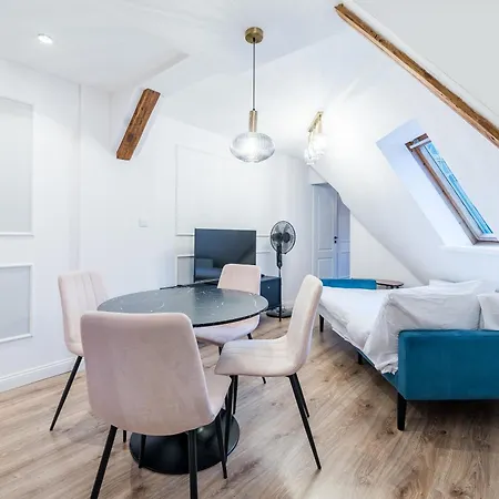 דירה Old Town View By Bookinghost פוזנן